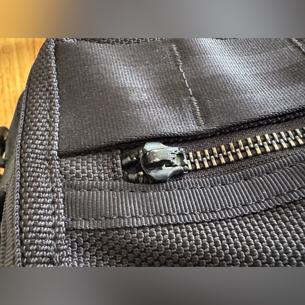 Porter and Co Nylon Messenger Bag - Black - Picture 11 of 15